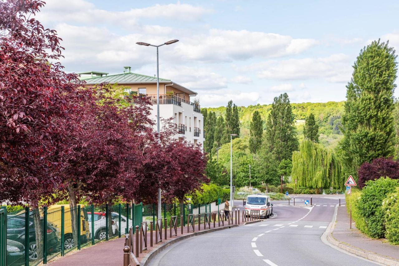 Chic Apart With Parking Apartment Мант-ла-Жоли Екстериор снимка